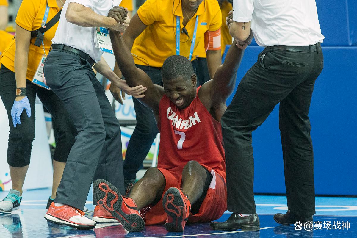 爱游戏APP下载包含塔图姆新星重返赛场表现突出，拜仁前途光明！比赛高潮迭起的词条