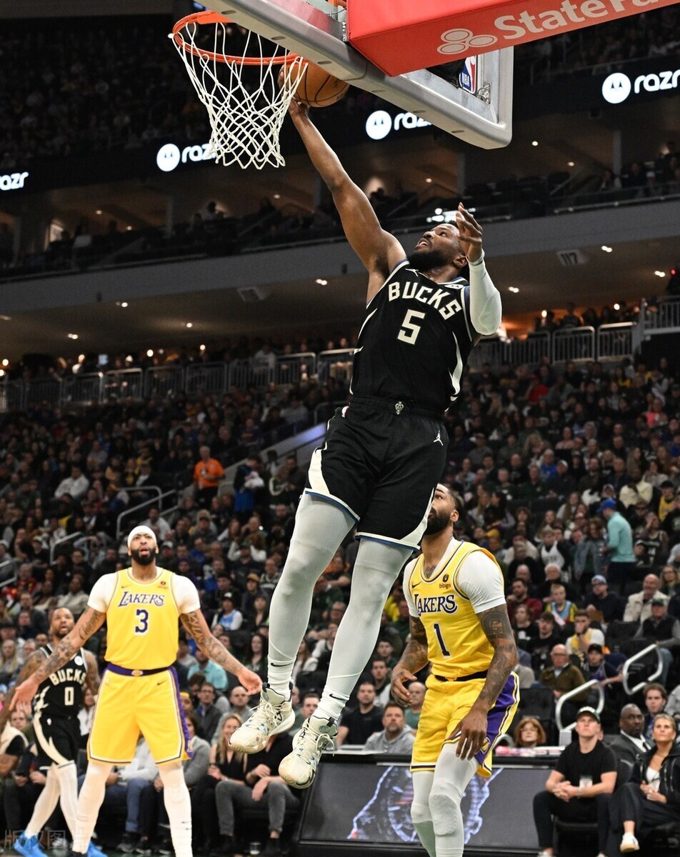 爱游戏APP下载字母哥在G2比赛中高光表现，惊险取胜引发热议！的简单介绍